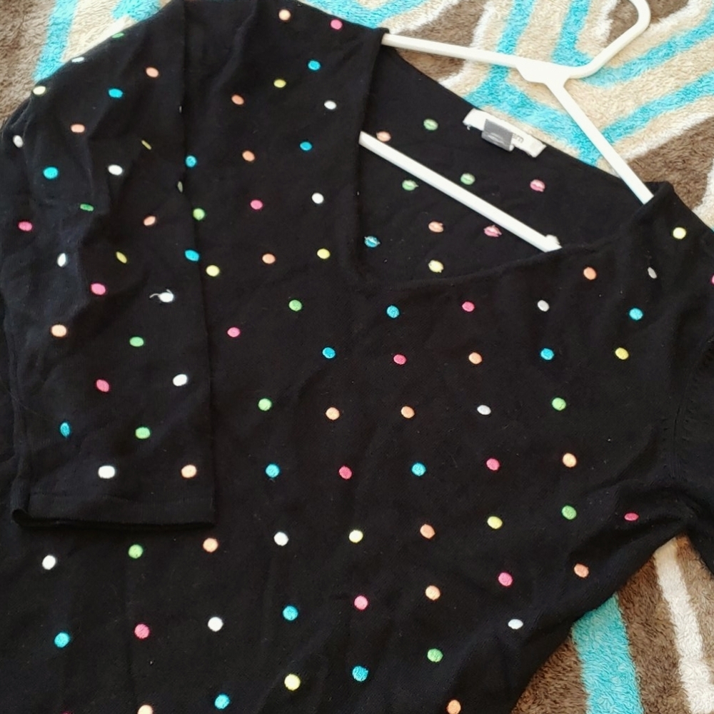 Black v neck sweater with rainbow dots:)